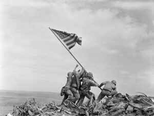 Raising_the_American-flag_on_Iwo_Jima