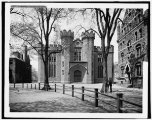 yale-alumni-hall